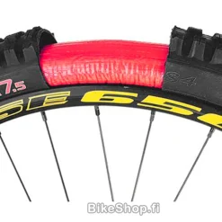 Pepi's Tire Noodle Race