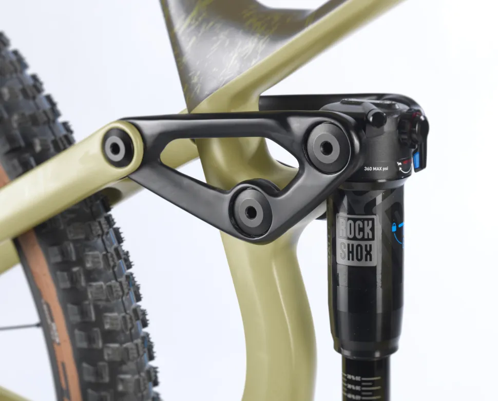 Stevens Bikes E-Maverick AM 7.4.3