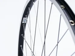 Takakiekko 622 8v-kasetti musta disc